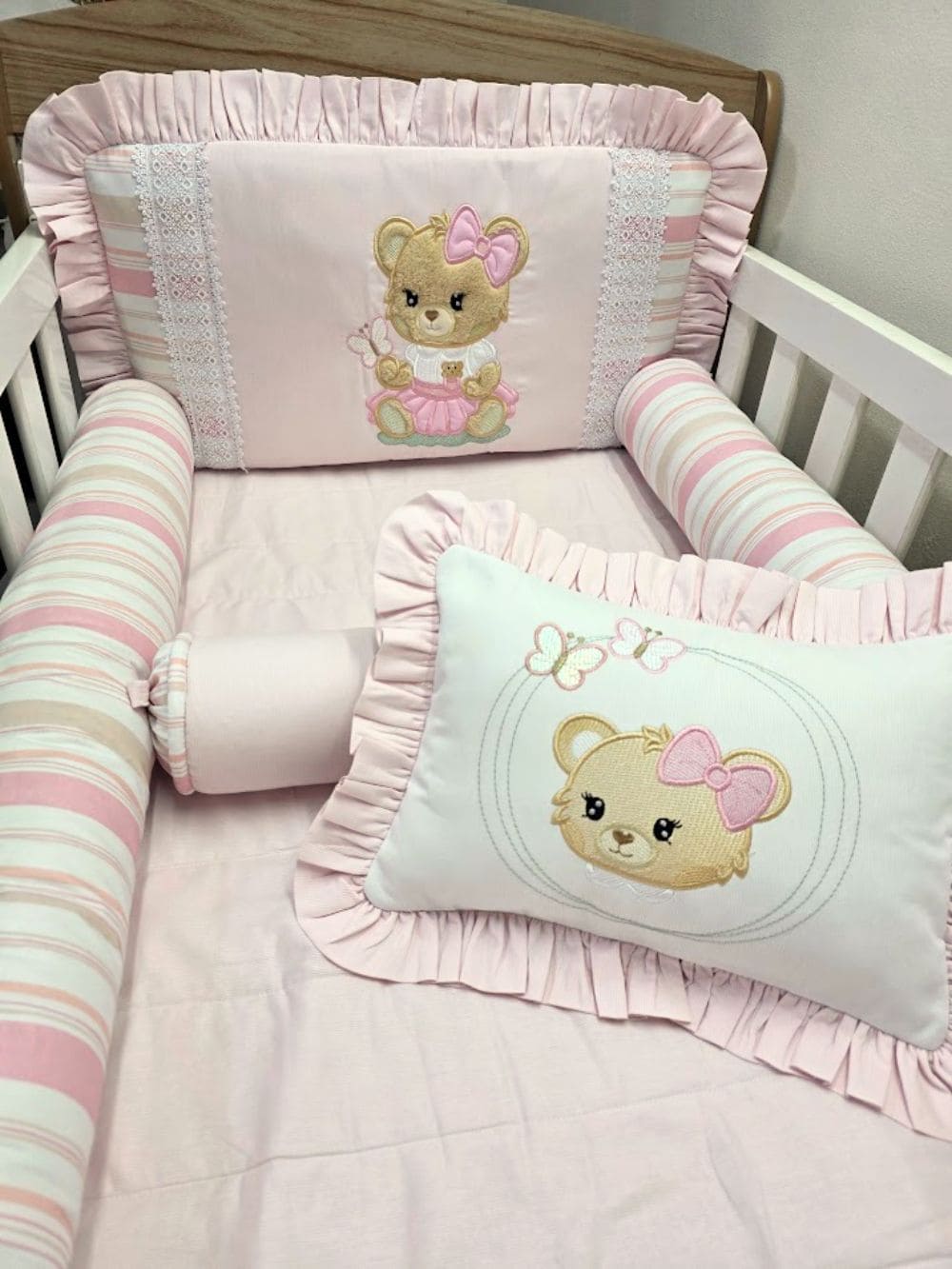 Kit Berço Ursinha e a Borboleta