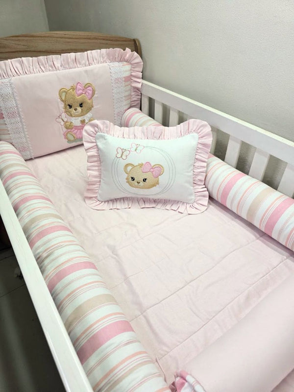 Kit Berço Ursinha e a Borboleta