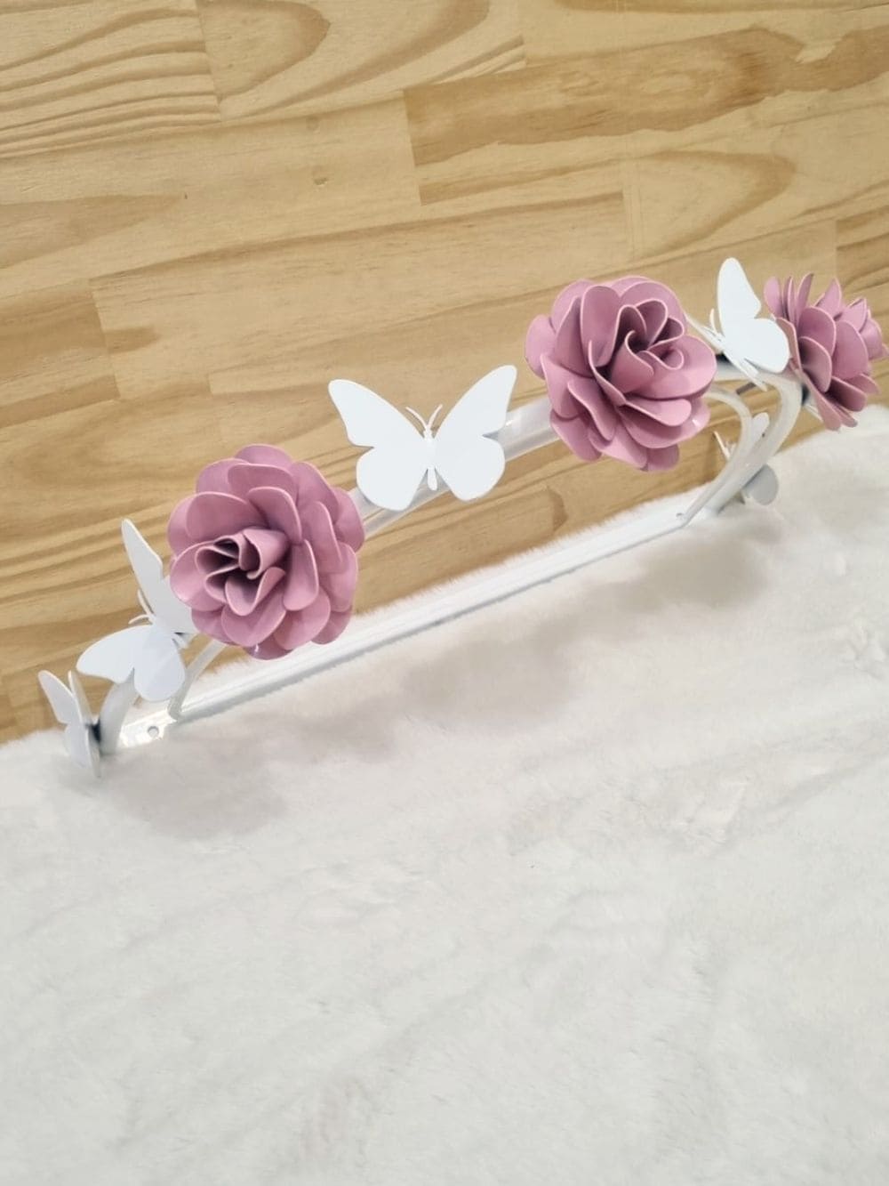 Dossel com detalhes de Flores e Borboletas